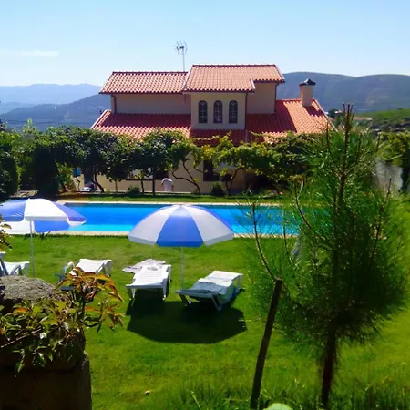 Villa Rua Do Valado فيلة سابروسا